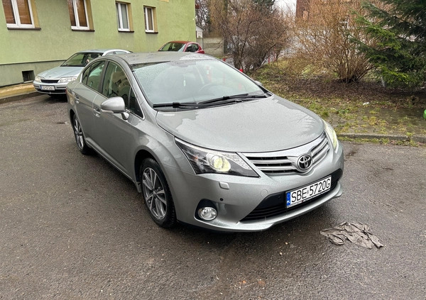 Toyota Avensis cena 36500 przebieg: 194000, rok produkcji 2013 z Będzin małe 781